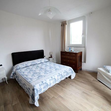 B&B Agora Сарцана Екстериор снимка
