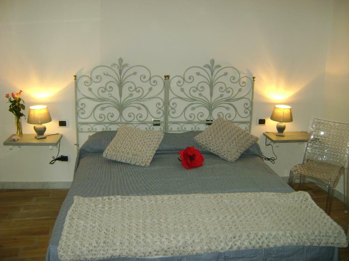 B&B Agora Сарцана Екстериор снимка