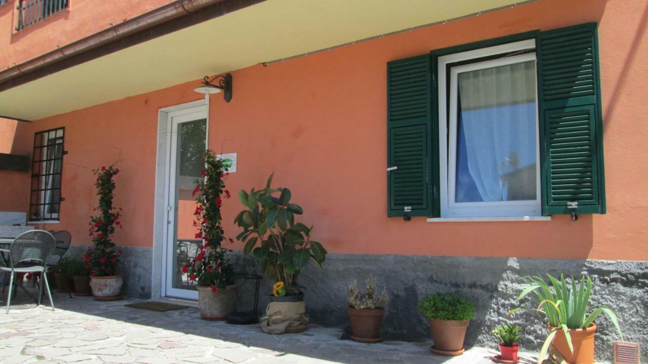 B&B Agora Сарцана Екстериор снимка