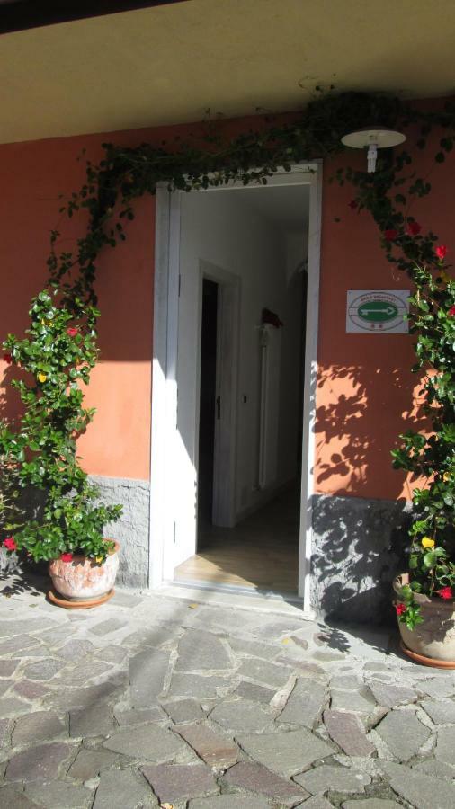 B&B Agora Сарцана Екстериор снимка
